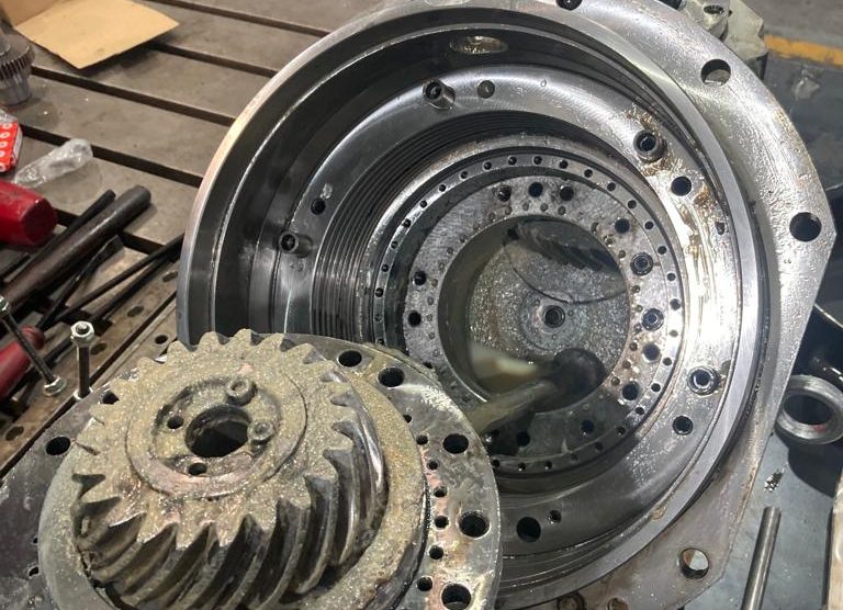 Reparación de cabezal semiautomático Zayer