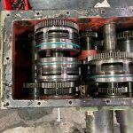 Reparación de caja de embragues mandrinadora SKODA
