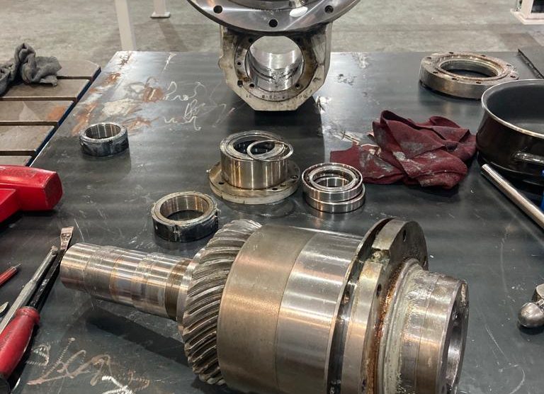 Reparación de cabezal semiautomático Zayer